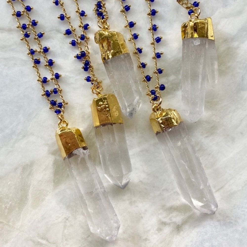 Raw quartz & beaded, gold plated necklace - Picture 6 of 11